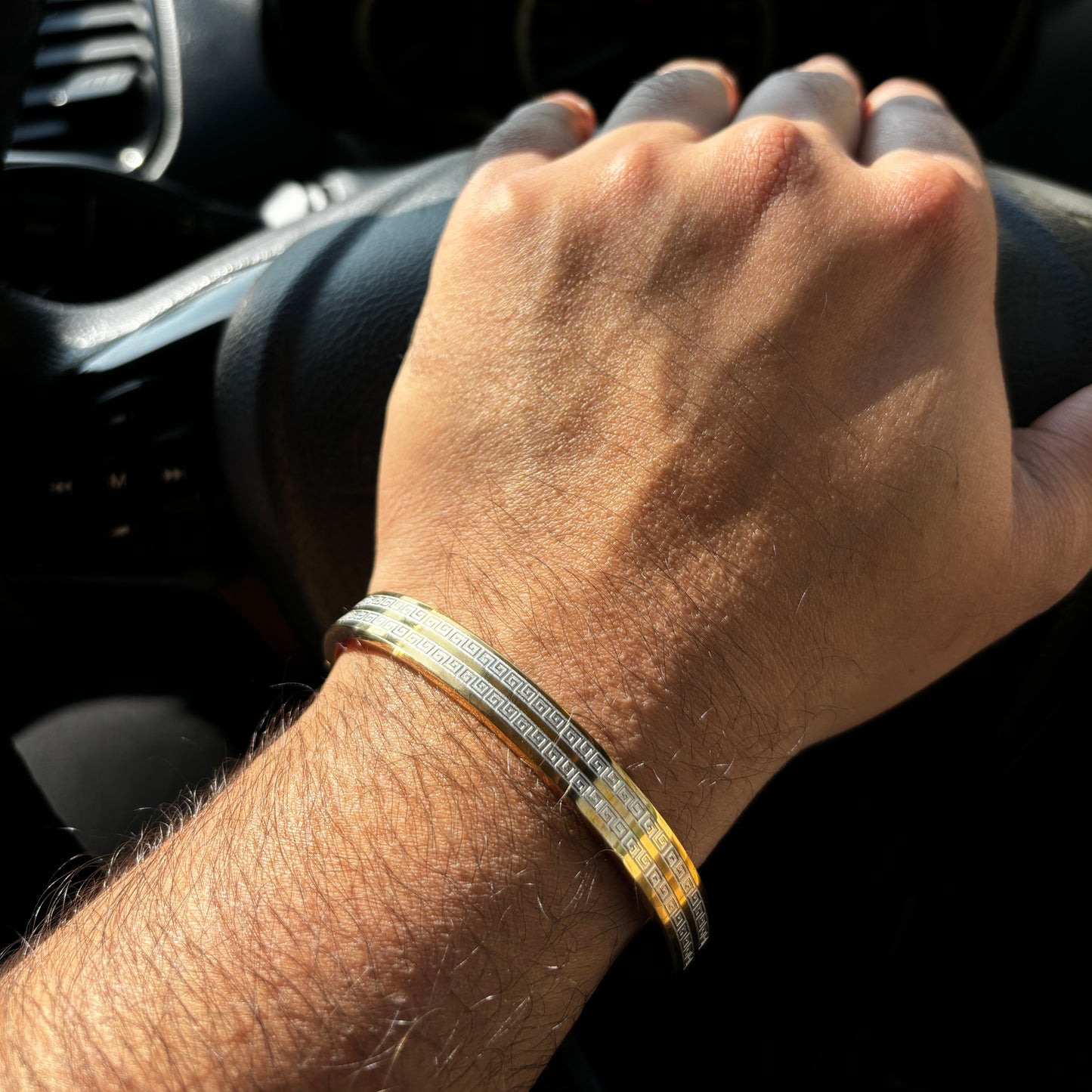 Signature Edge Bracelet